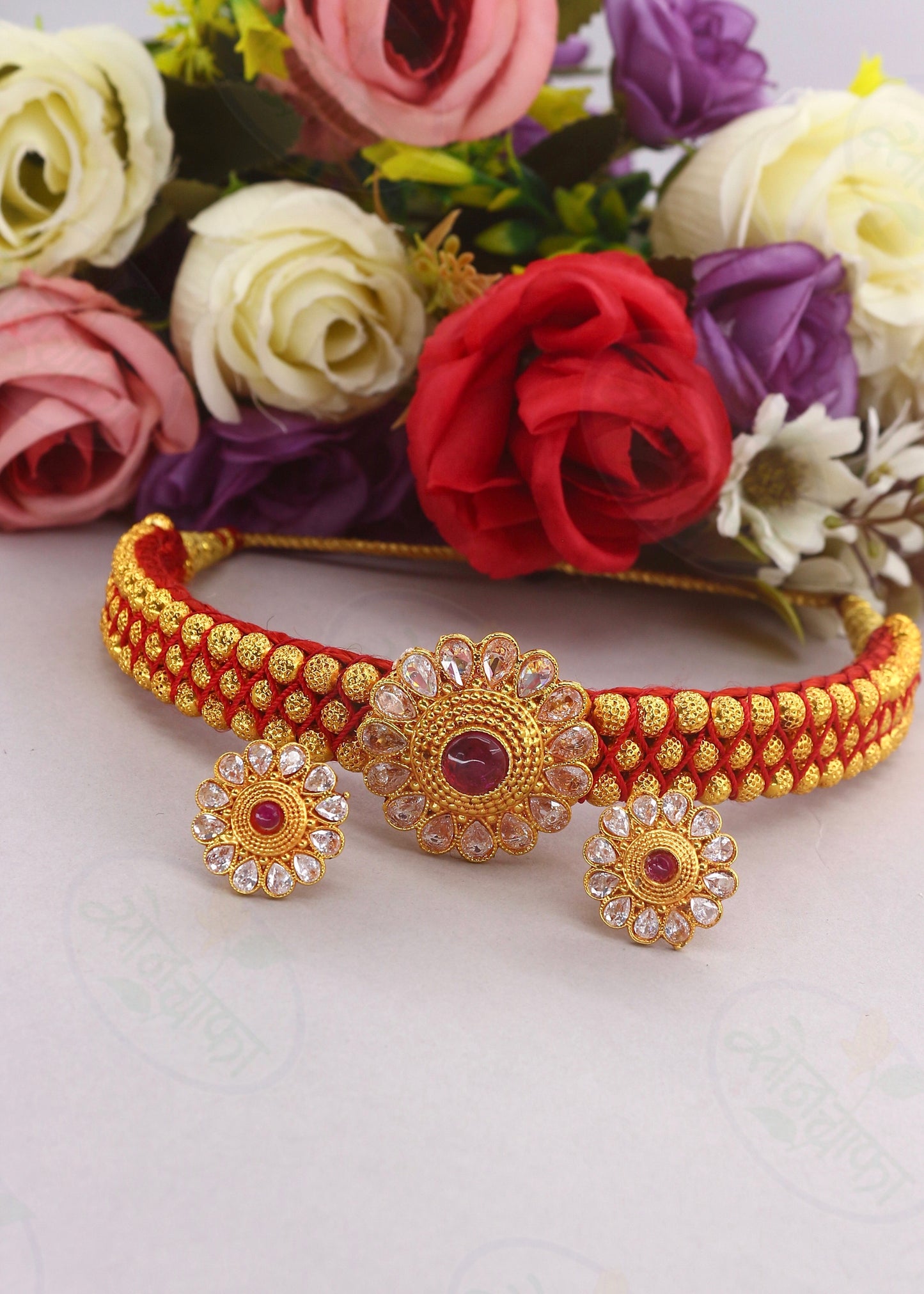 GRACEFUL FANCY & TRADITIONAL VAJRATIK