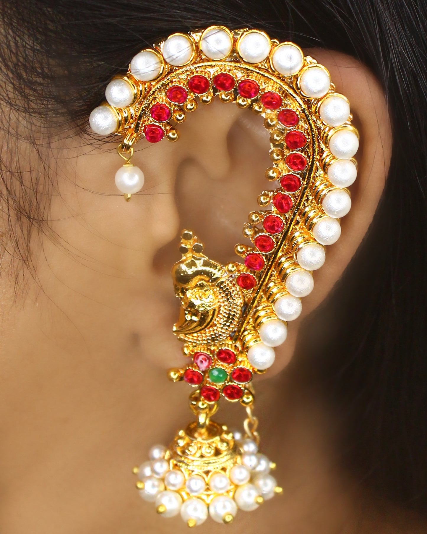 TRENDY PEARL EAR-CUFF