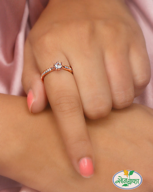 ELEGANT DIAMOND RING