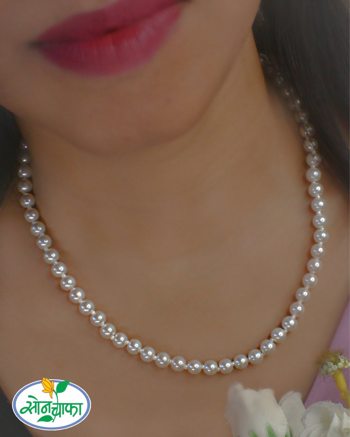 PLEASING PEARLY NECKLACE