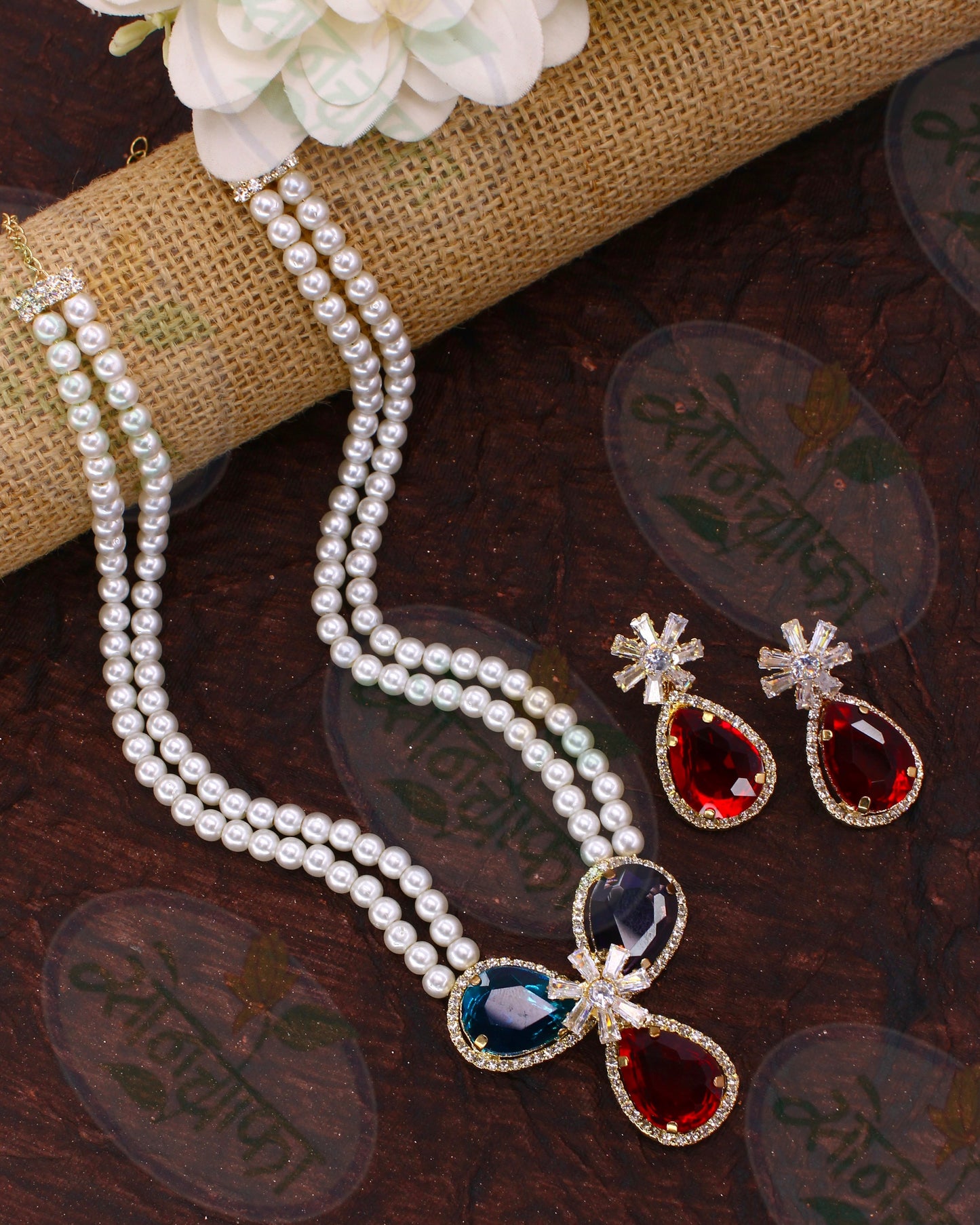 DROPLET DESIGNER NECKLACE