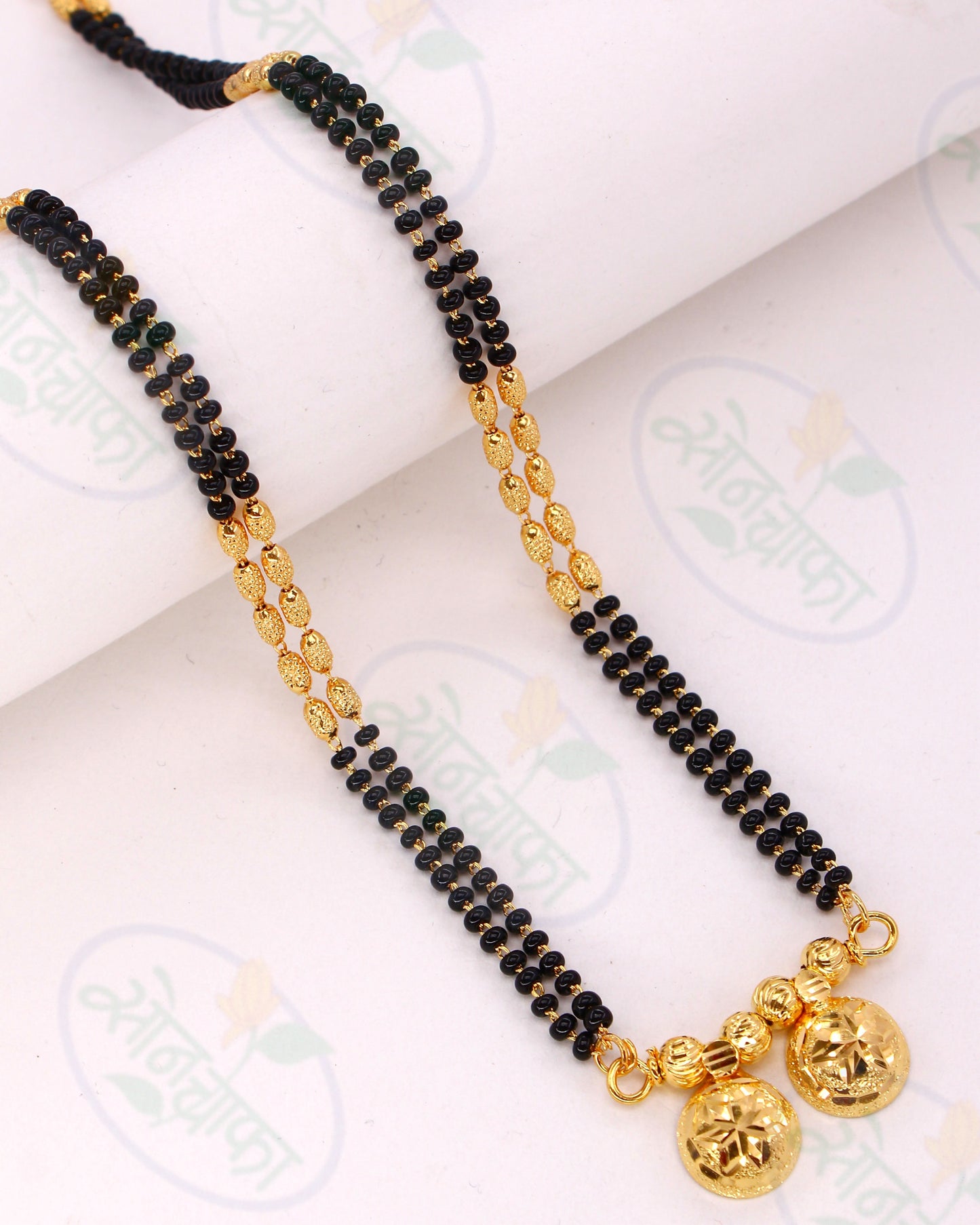 EXCELLENT ANTIQUE MANGALSUTRA(Shop Design)