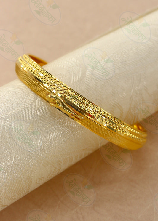 STUNNING GOLD PLATED KADA