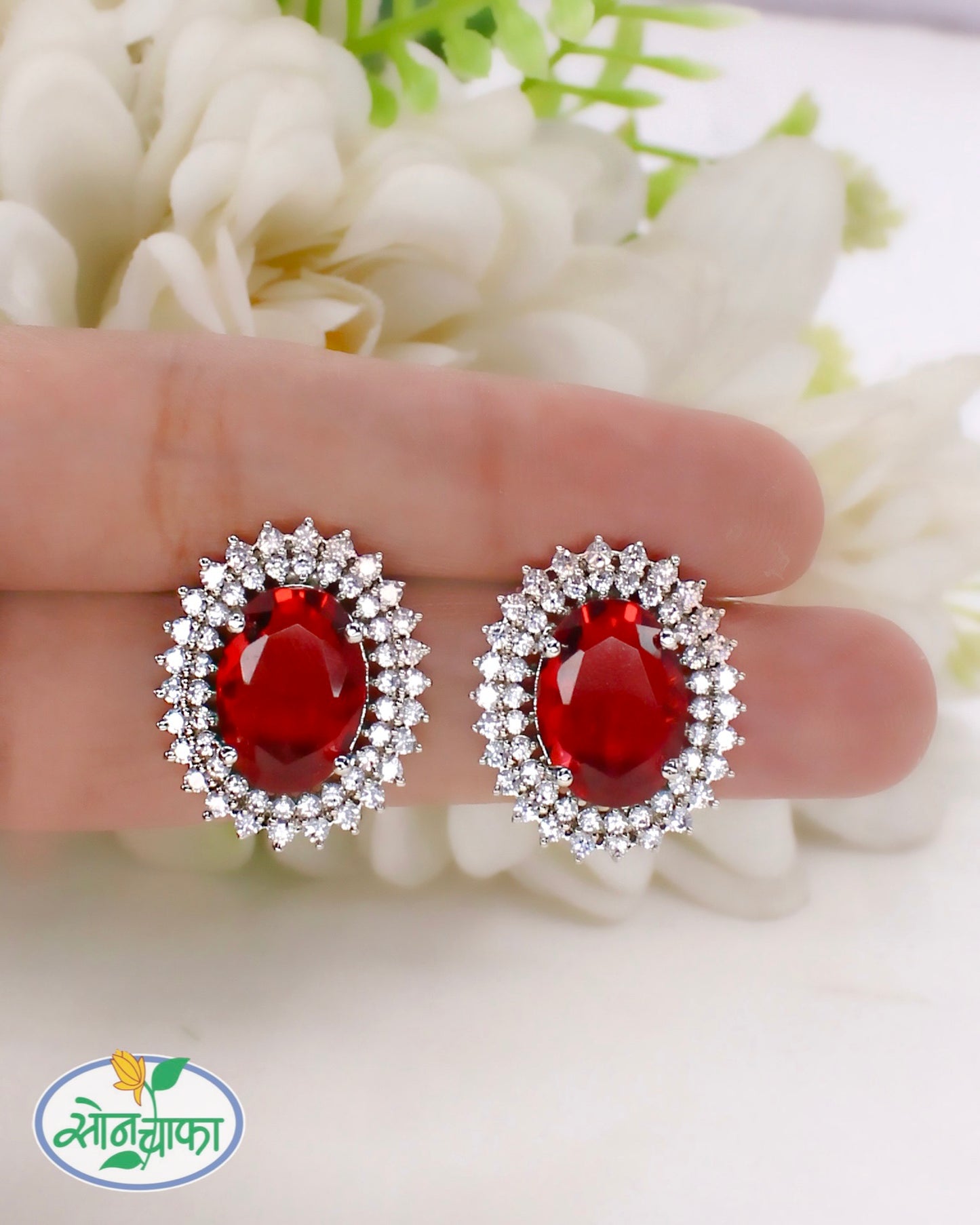 OVAL DIAMOND STUDS