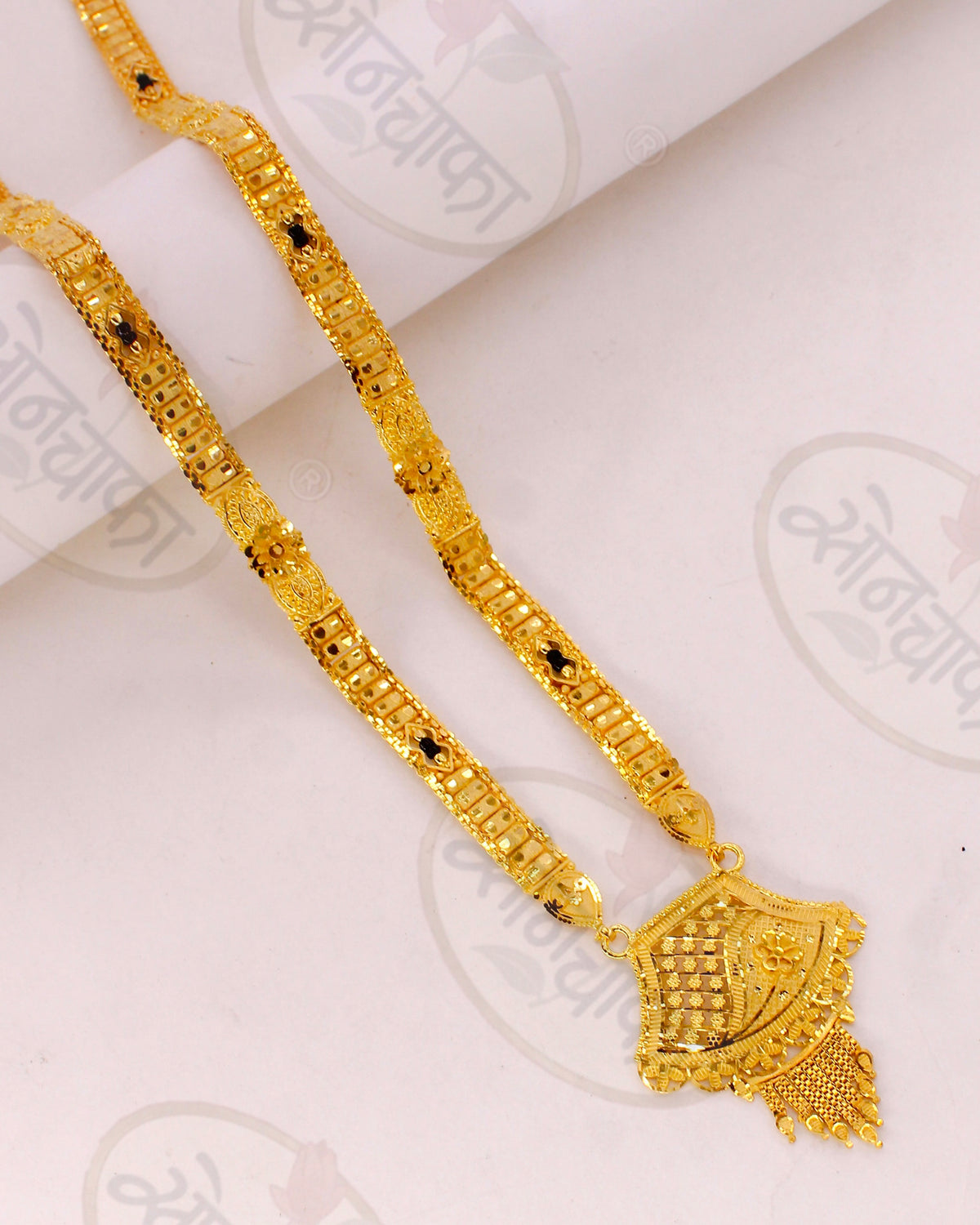 ENTICING FLORAL DESIGNER MANGALSUTRA