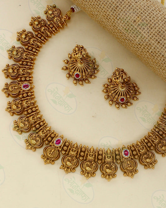 SOUTH INDIAN NECKLACE SET