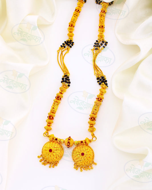 IMPRESSIVE PESHWAI MANGALSUTRA