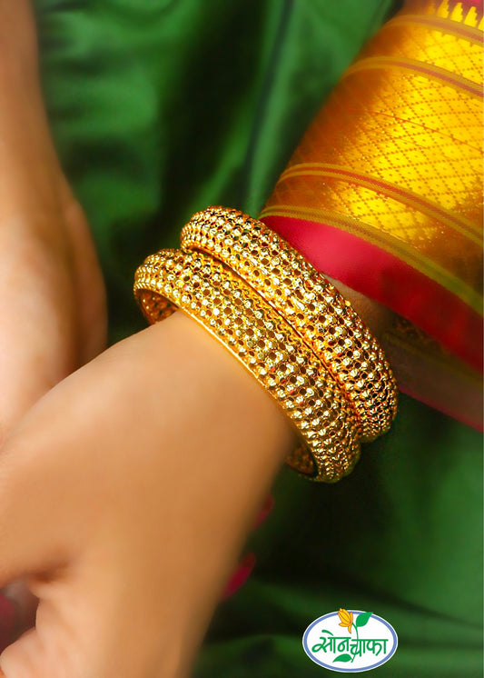 FANCY GOLDEN BEADS BANGLES