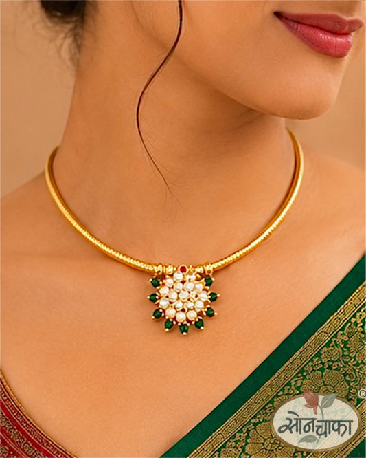 DELIGHT MOTI SARI  NECKLACE
