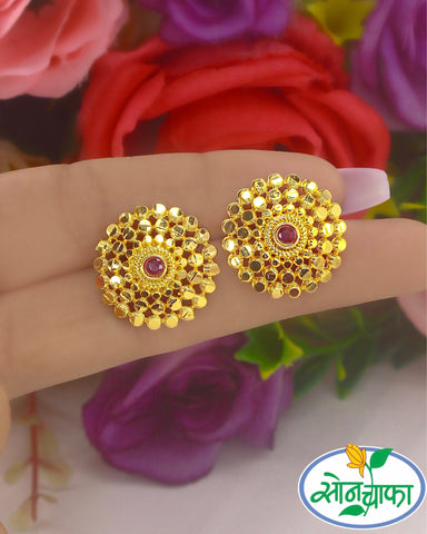 CLASSIC GOLD PLATED STUDS