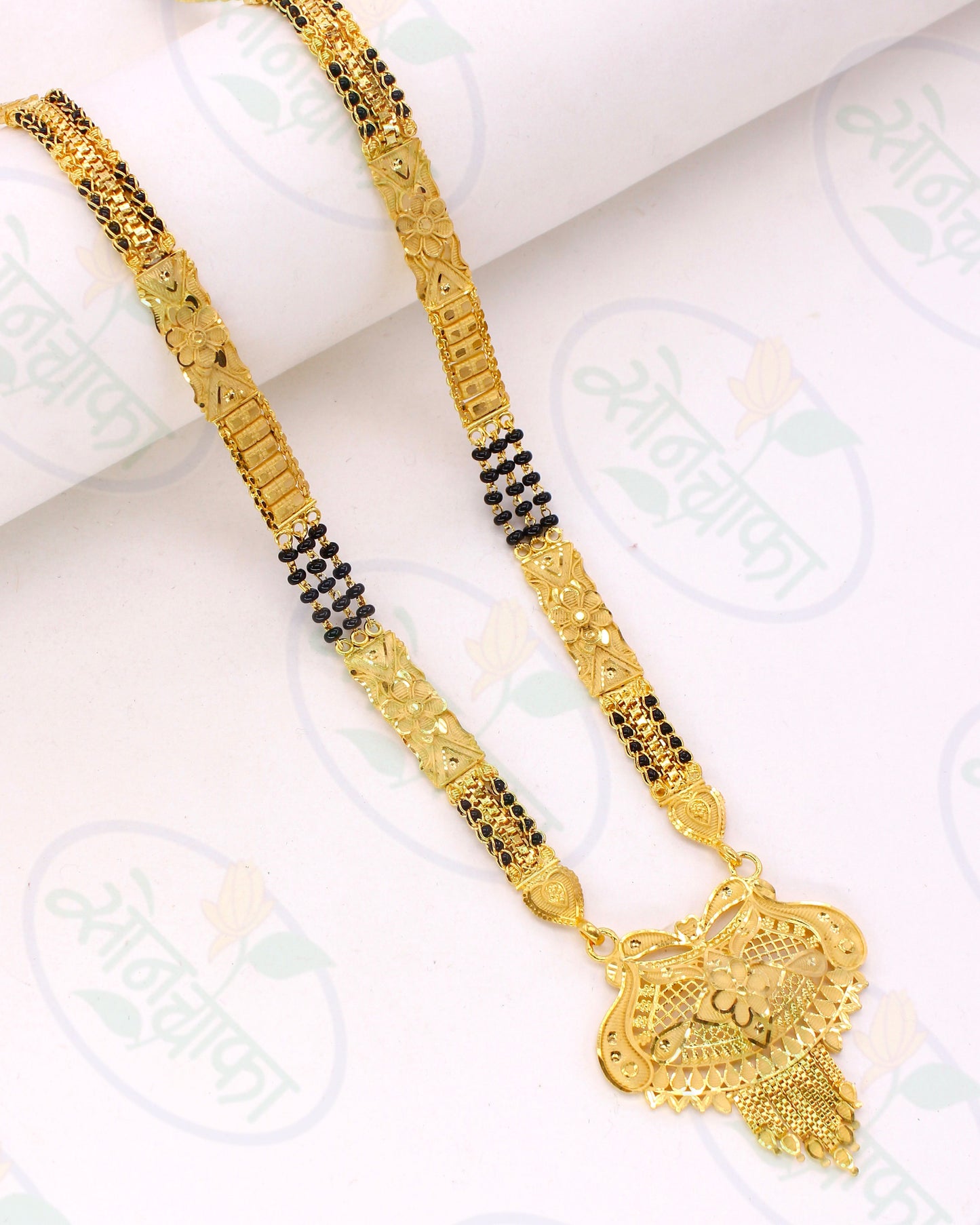 ALLURING GOLD PLATED MANGALSUTRA