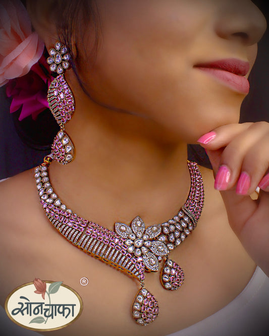 PARTY WEAR NECKLACE