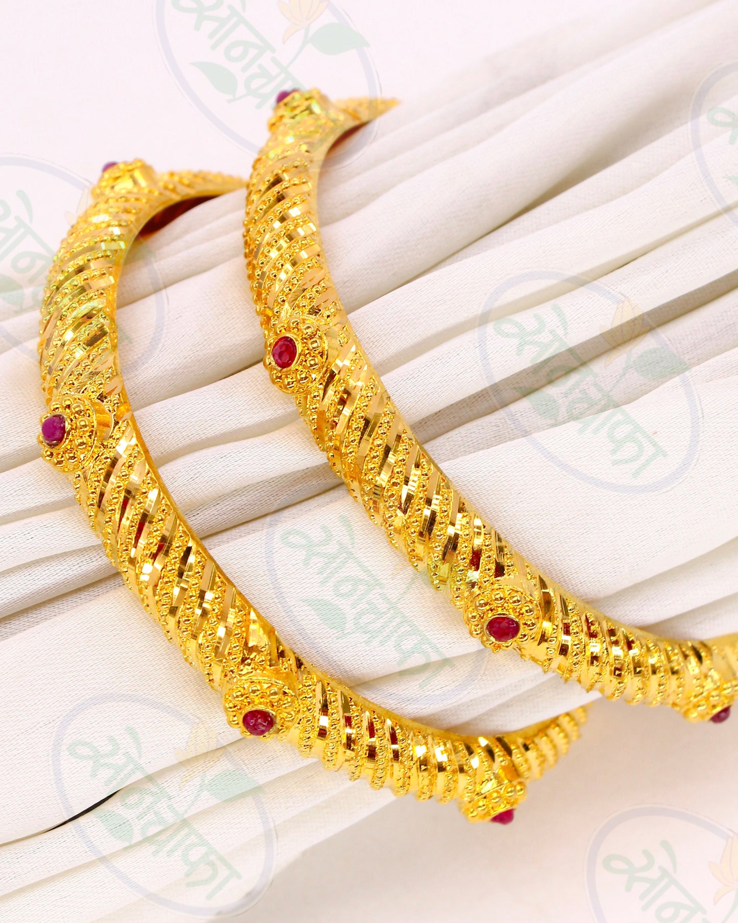 MODISH GOLD PLATED BANGLES