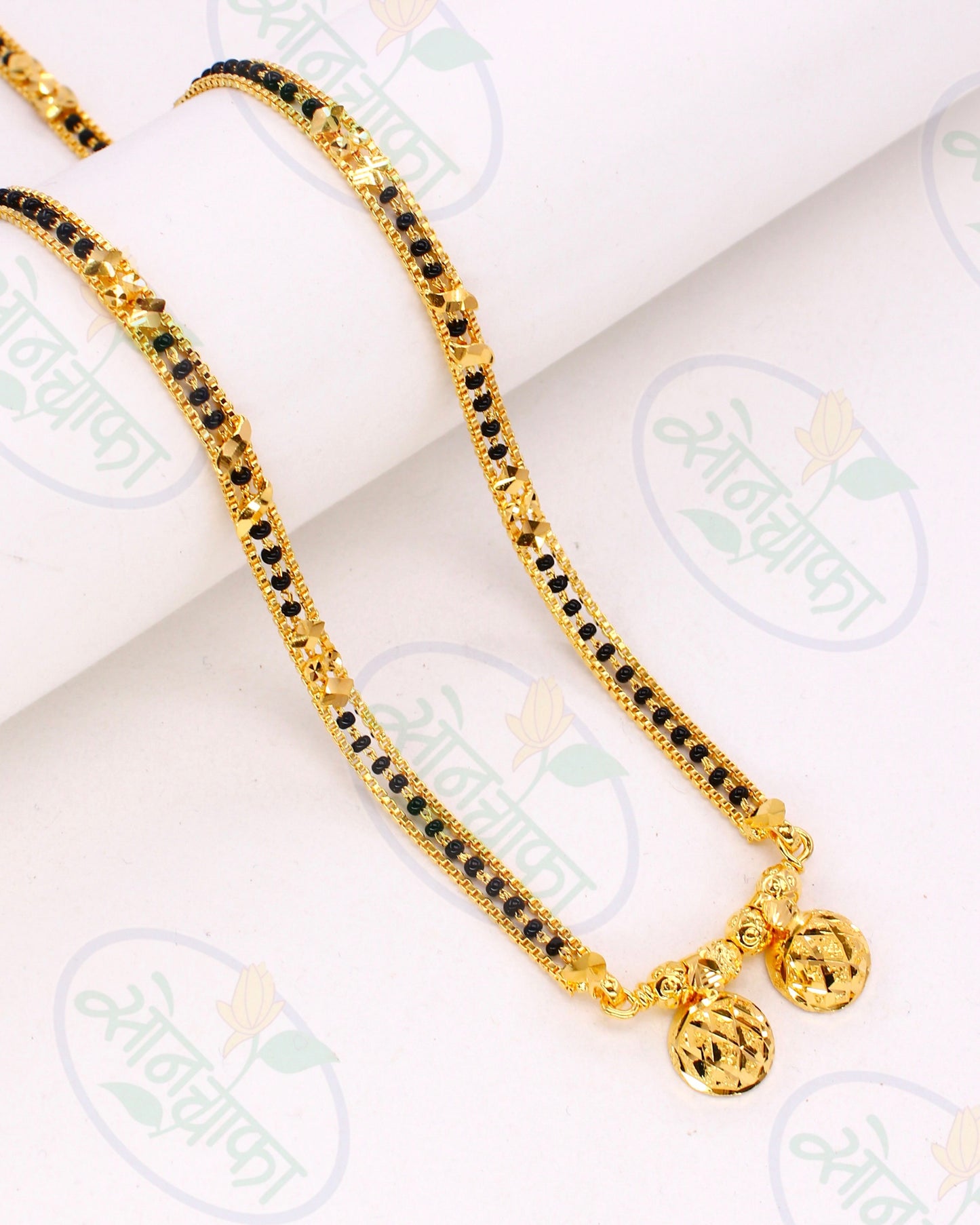 WATI PENDANT MANGALSUTRA