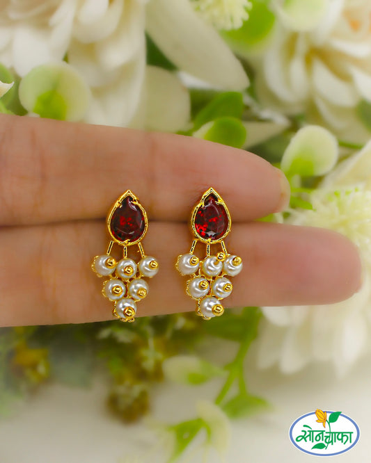 GRACY PEARl EARRINGS