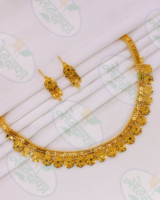 ROYAL GOLD PLATED NECKLACE
