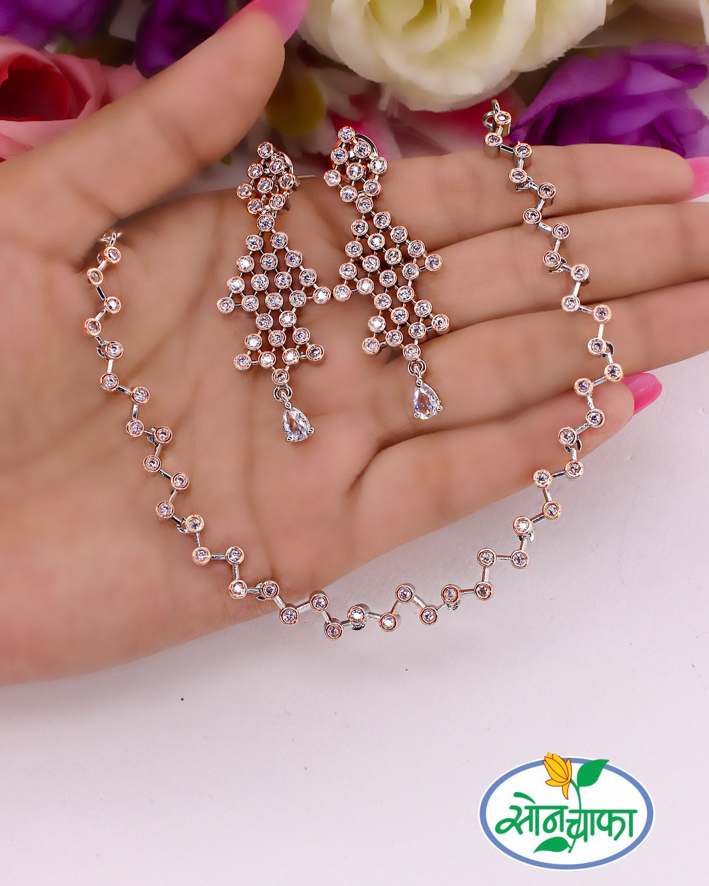 ELEGANCE DIAMOND NECKLACE