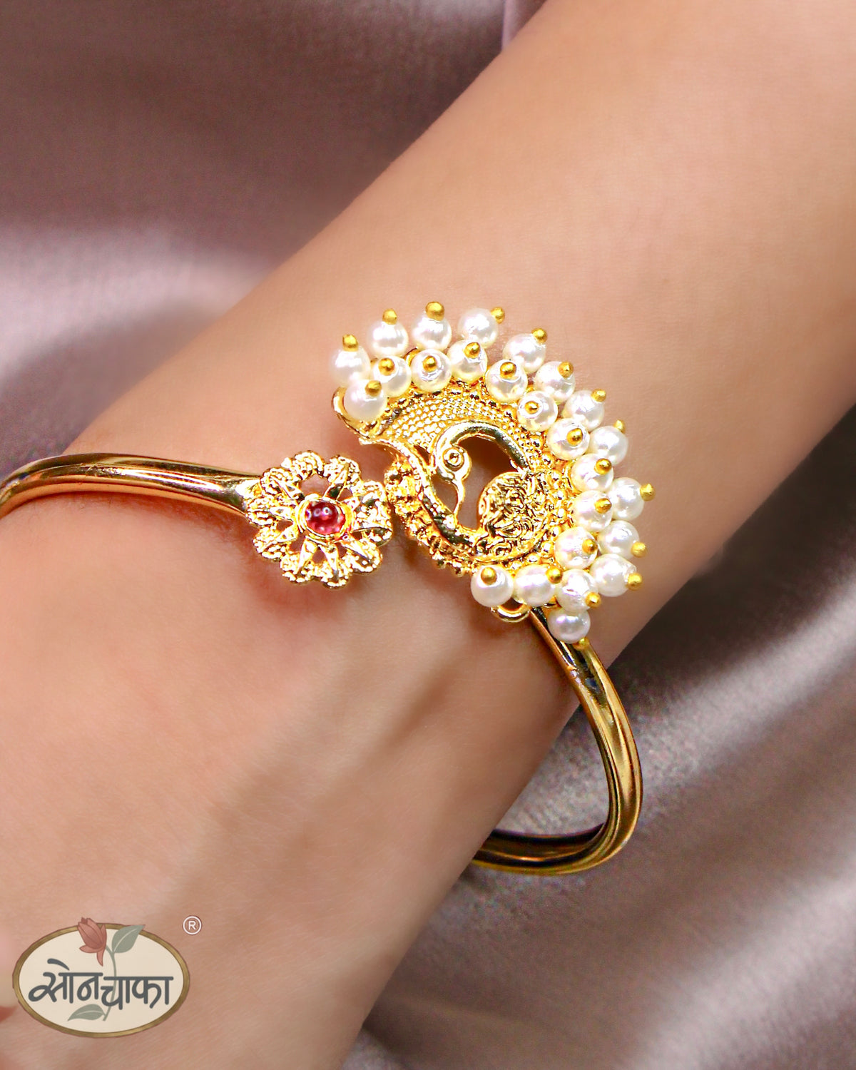 PEACOCK DESIGNER KADA