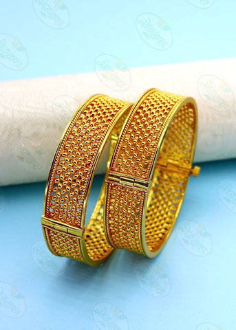 ROYAL TEMPLE PESHWAI BANGLES