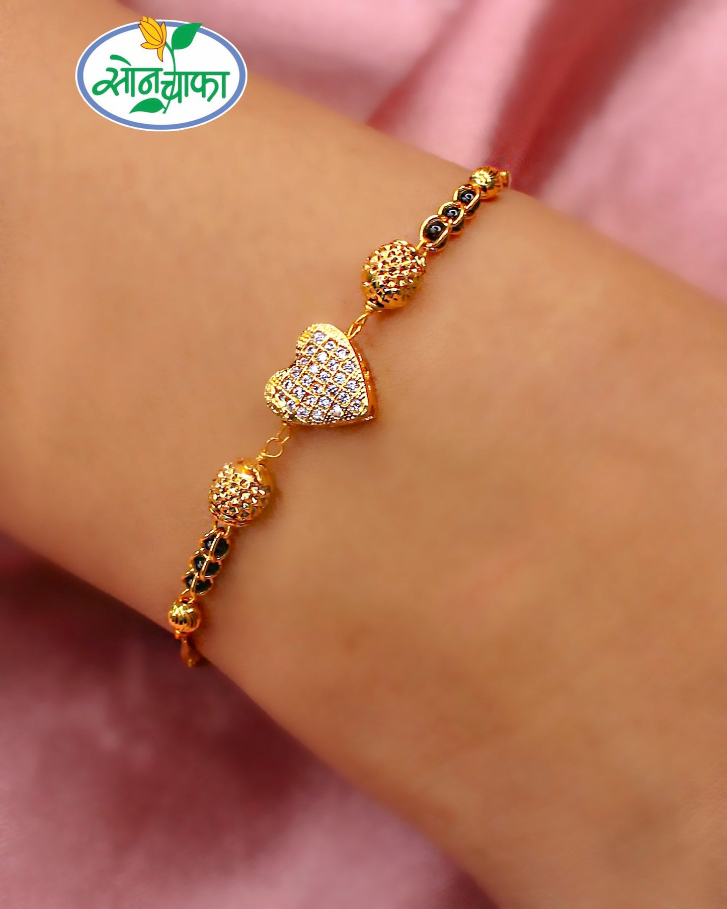FANCIABLE HEART DIAMOND BRACELET