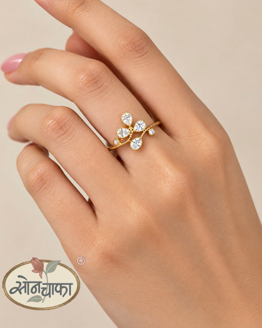 FANCY LEAF DIAMOND RING