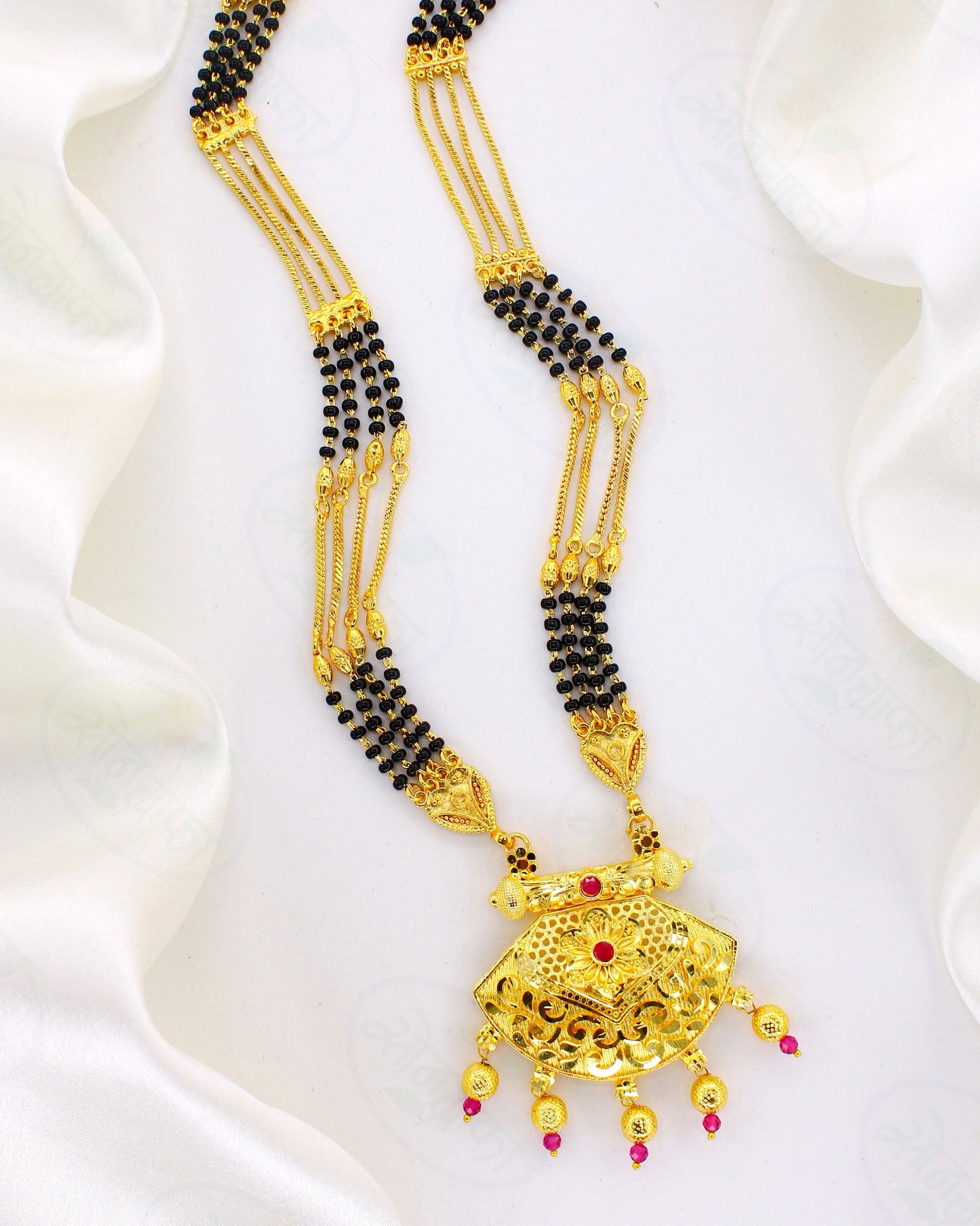 GLEAMING GOLDEN FINISH MANGALSUTRA