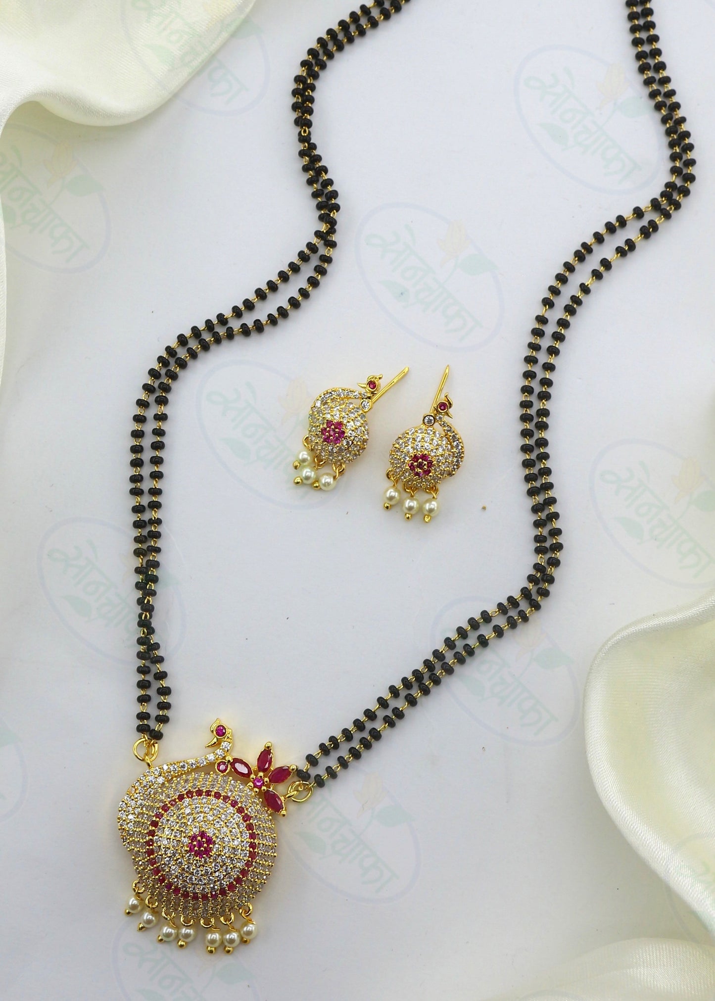 GORGEOUS PEACOCK DIA MANGALSUTRA