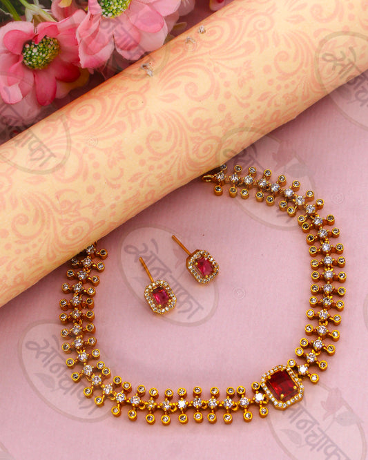SQUARE DESIGNER NECKLACE