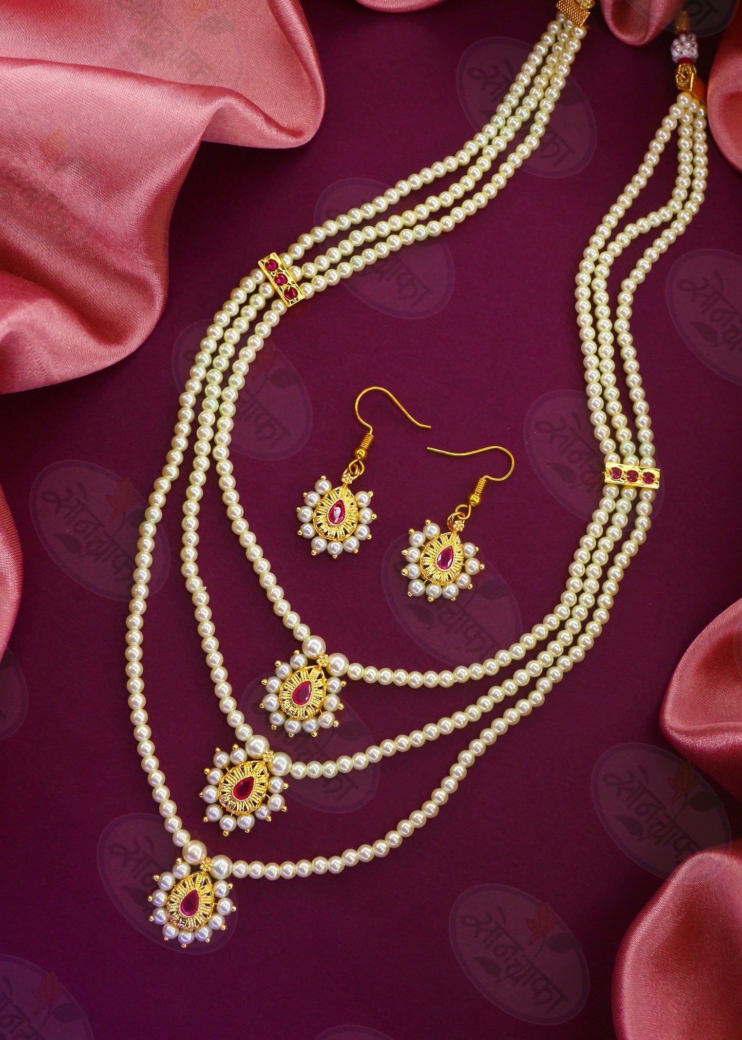 DROPLET DESIGNER MOTI NECKLACE