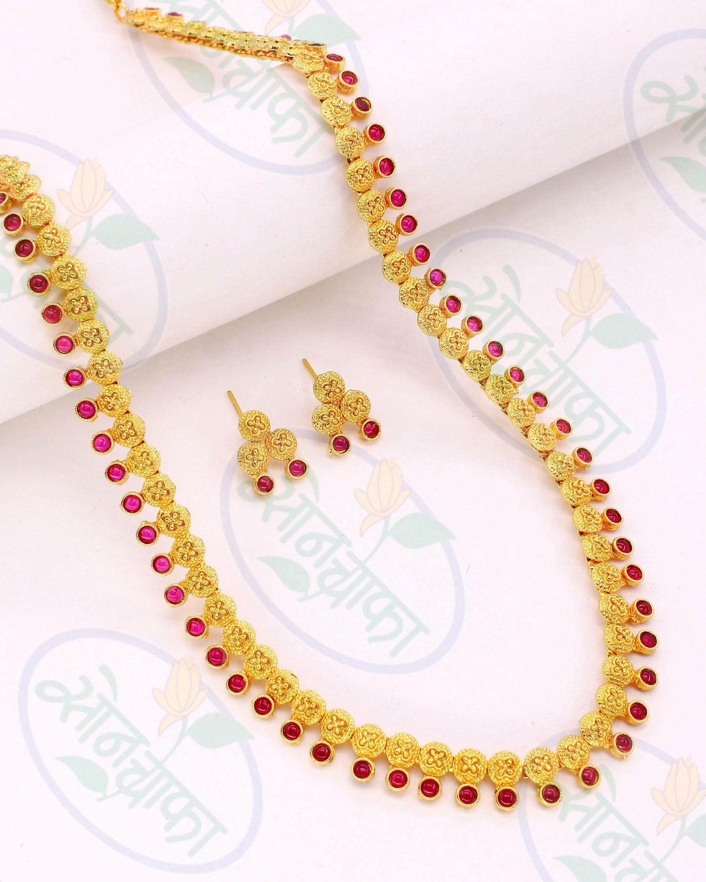 STONE DESIGNER NECKLACE