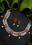 ELEGANT FORAL PEARL NECKLACE