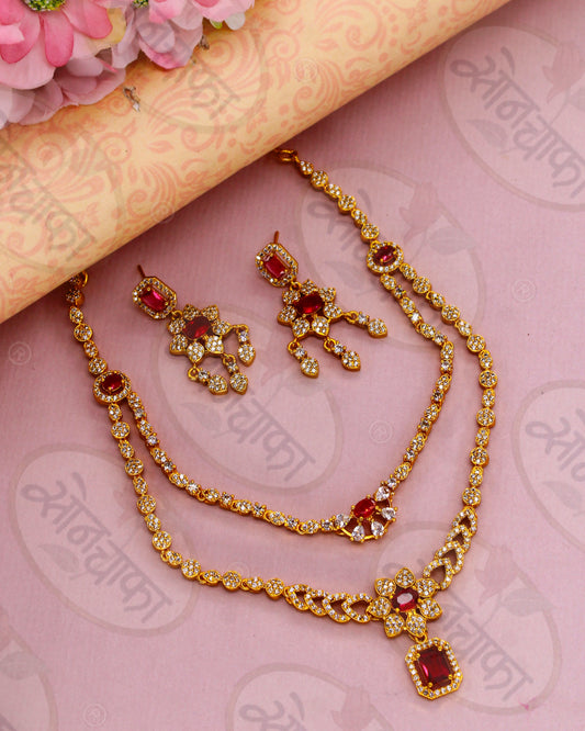 CLASSICAL ANTIQUE NECKLACE