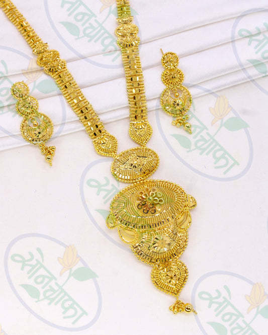 MODISH GOLD PLATED NECKLACE