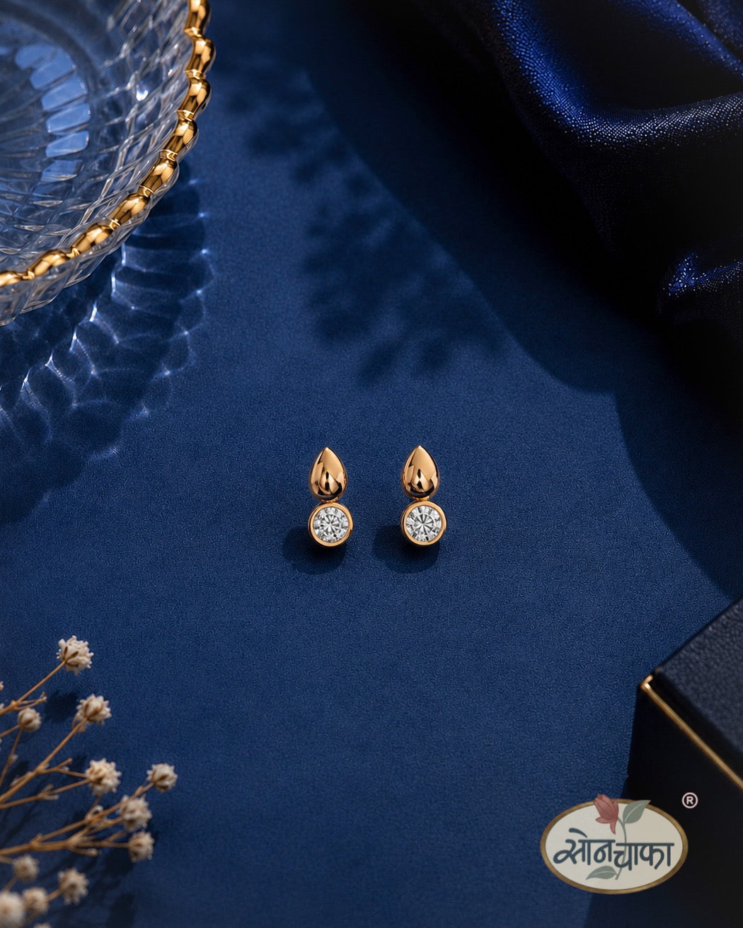 STYLISH  DIAMOND EARRINGS