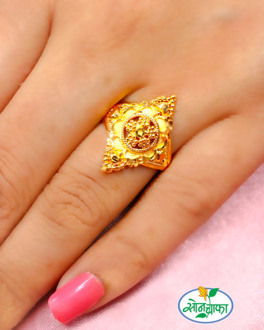 MAJESTIC GOLD PLATED RING