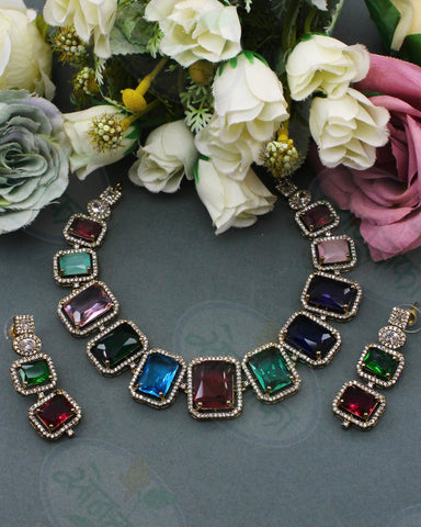 MULTI COLOUR STONE NECKLACE