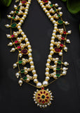 DAZZLING ELEGANCE PEARL NECKLACE