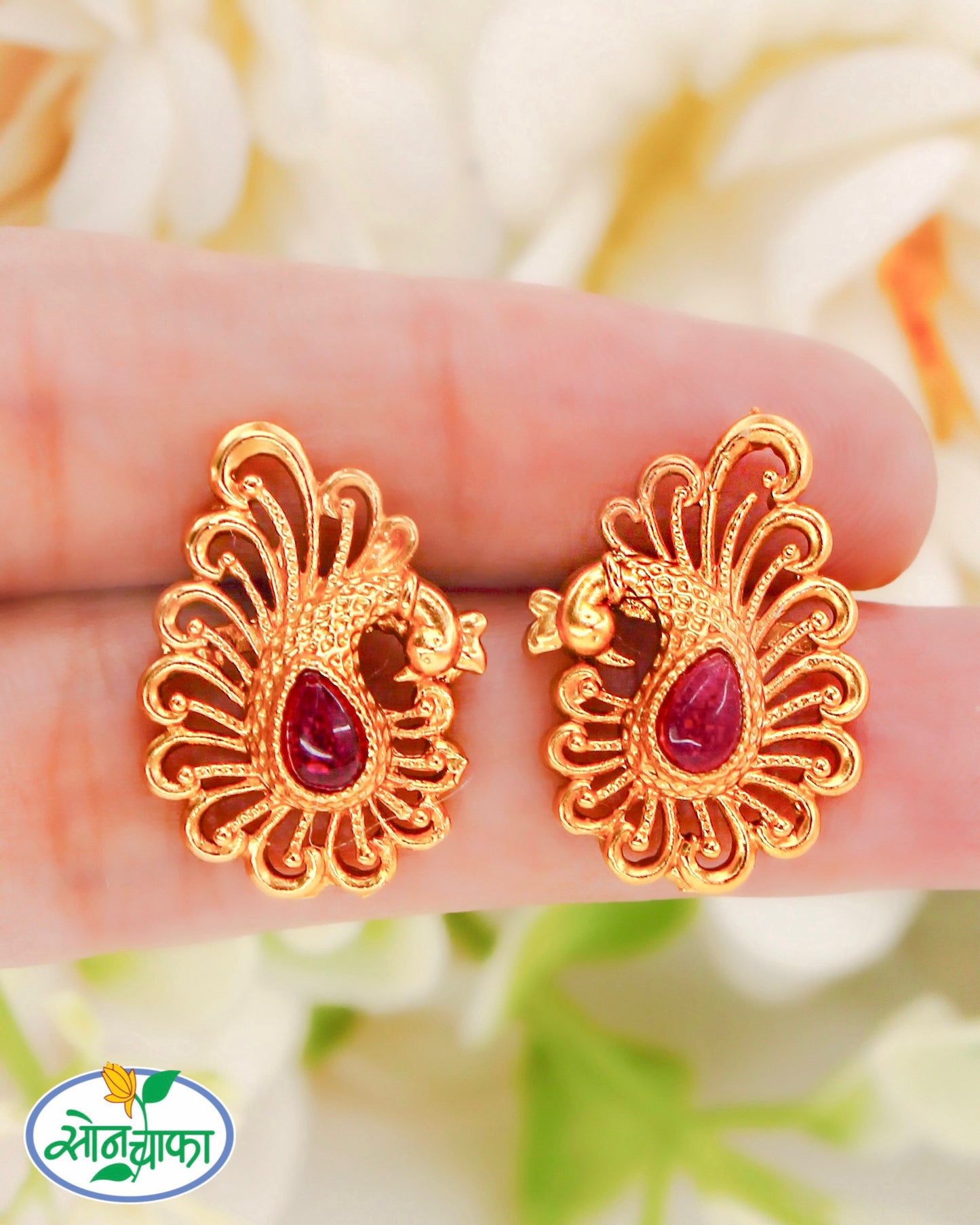 IMPRESSIVE PEACOCK EARRINGS