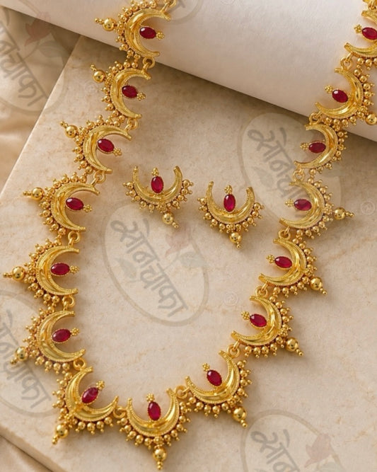 TRADITIONAL HALF MOON DESIGNER NECKLACE