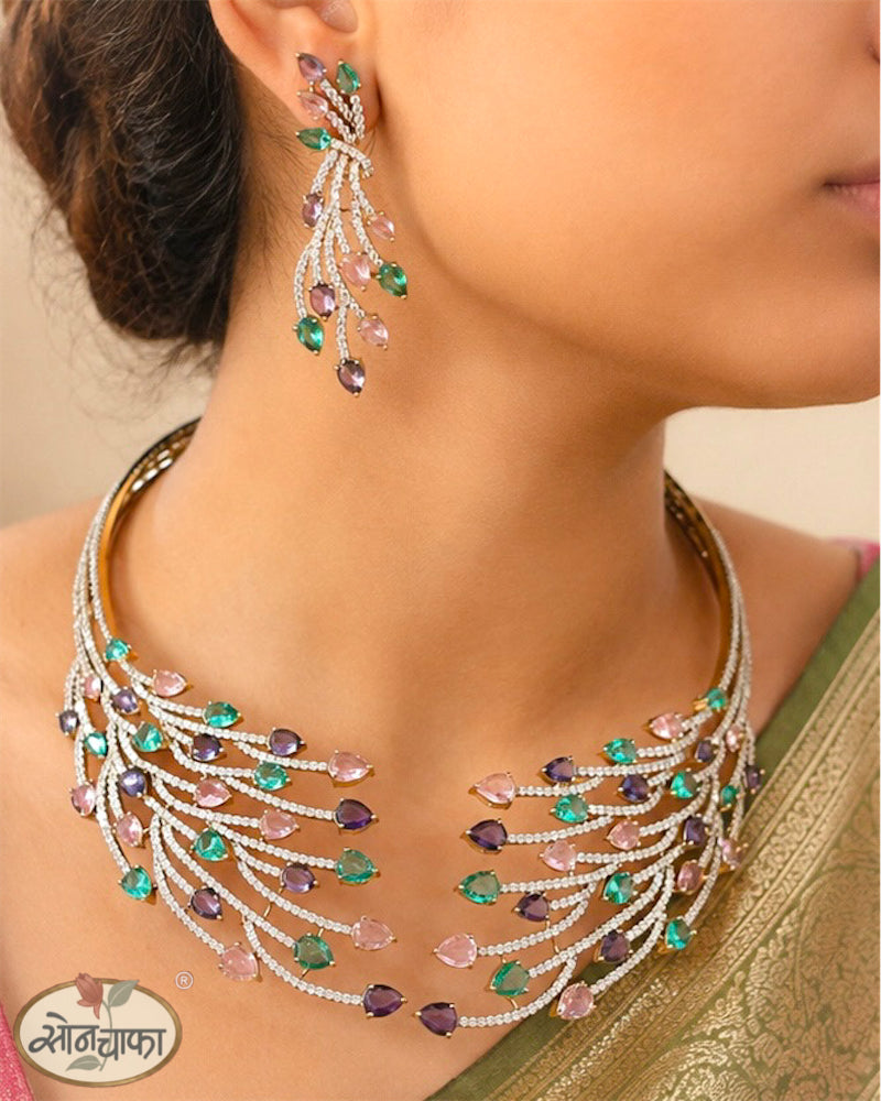 BLUSH & EMERALD DROP NECKLACE