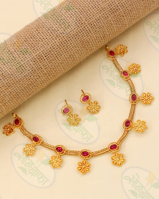 FLORET WITH KEMP STONE NECKLACE