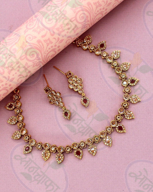 LEAF DESIGNER NECKLACE