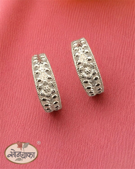 GORGEOUS SILVER JODAVI