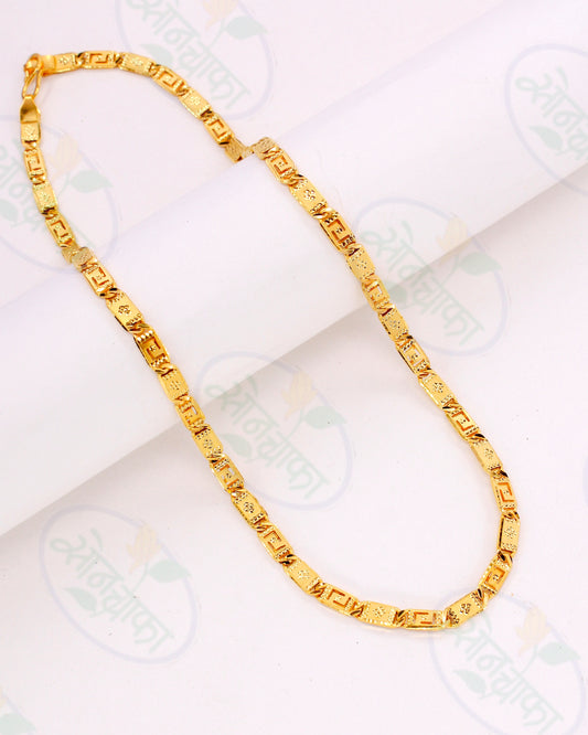 CLASSY GOLD PLATED CHAIN
