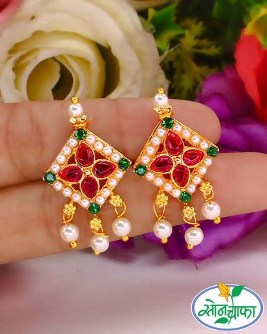 RADIANT GEOMETRIC PEARL EARRINGS