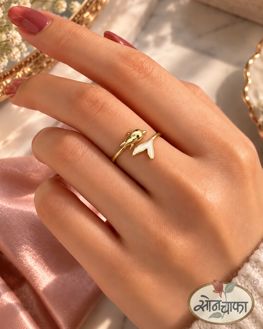 ELEGANT DOLPHIN RING