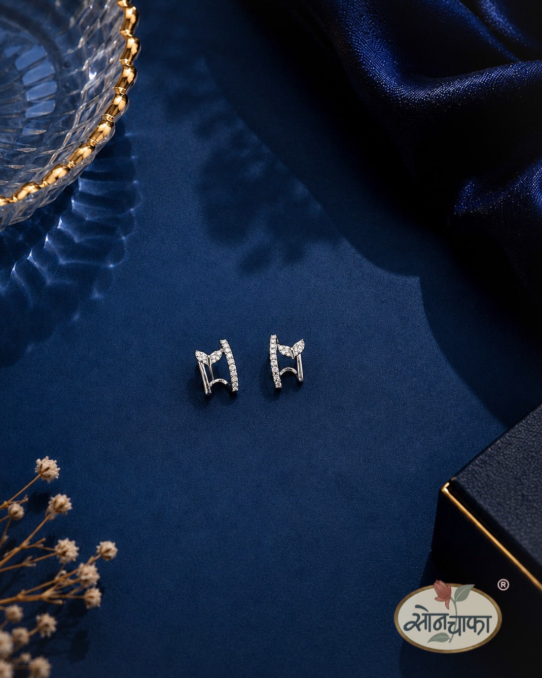 SPARKLING DIA EAR-STUDS
