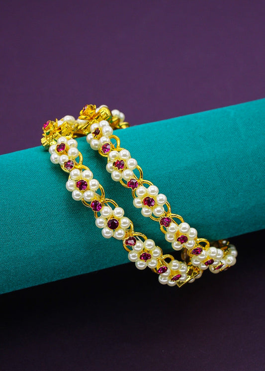 FLORAL DESIGN PEARL BANGLES