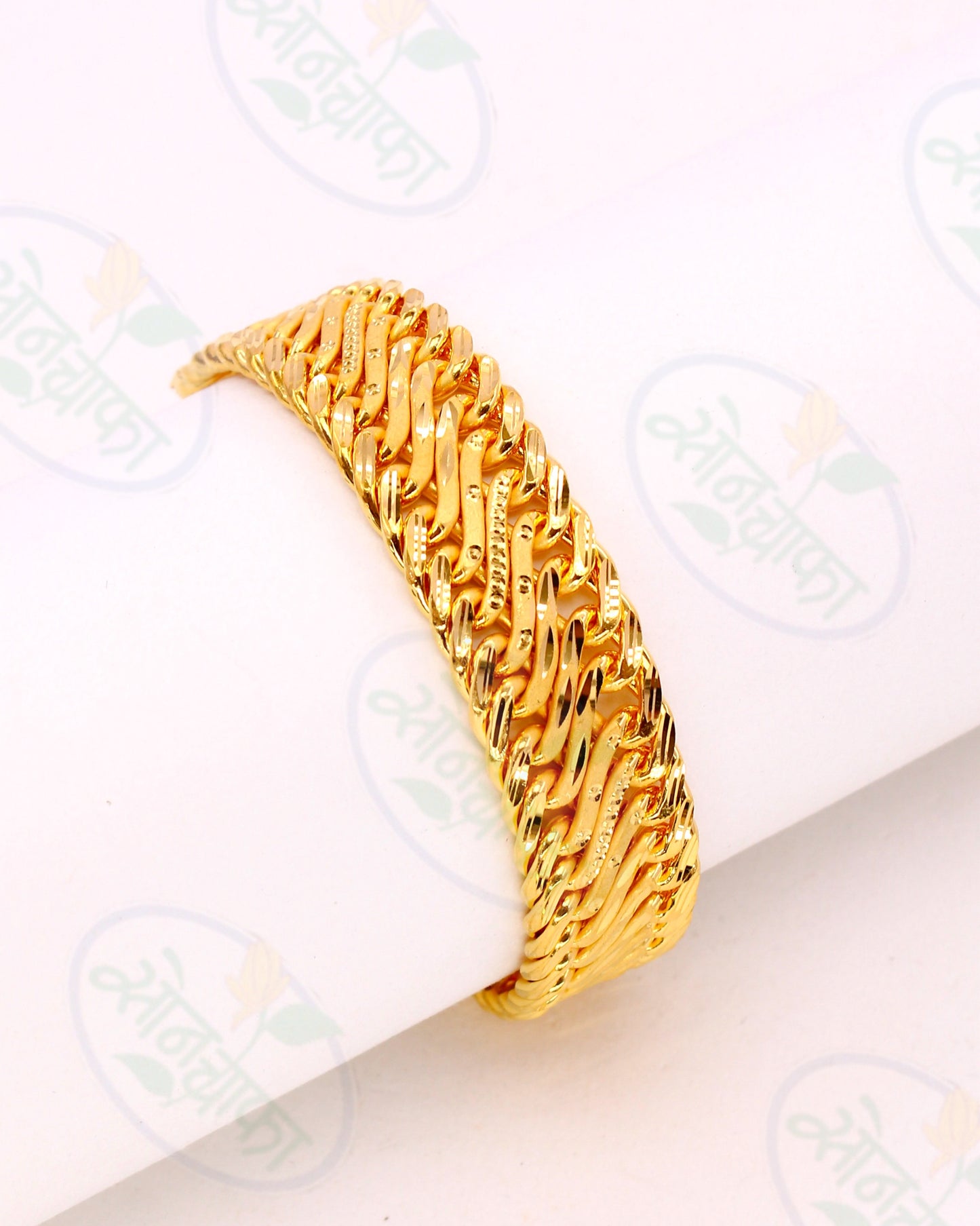 BRILLIANT GOLD PALTED BRACELATE