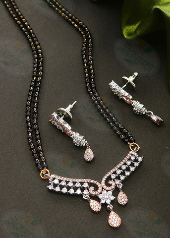 SLEEK FLORAL MANGALSUTRA